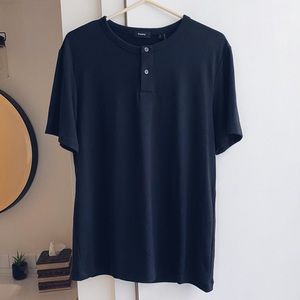 Men’s Theory Tee